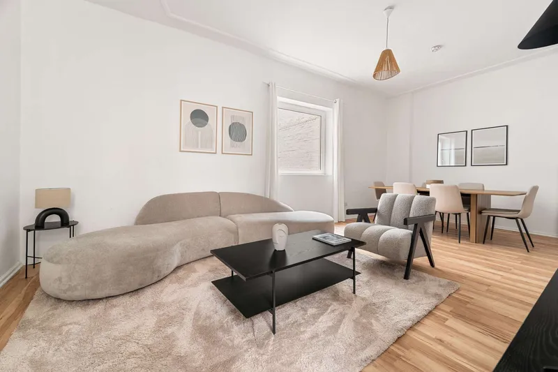 Einladende 3-Zimmer Wohnung in Moabit - voll möbliert — photo 1